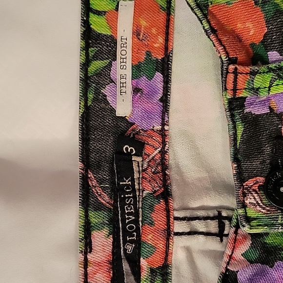 Lovesick Denim Short - Picture 3 of 5